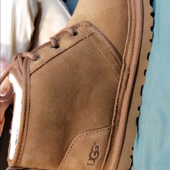 BRAND NEW MEN UGGS - Picture 2 of 3